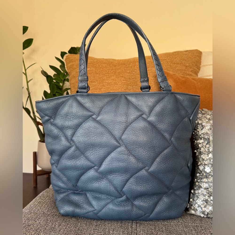 Bottega Veneta, Large Veneta Hobo Bag in Deep Cobalt/Cielo Blue